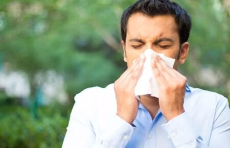 Doctors monitoring allergy and respiratory health complaints in India