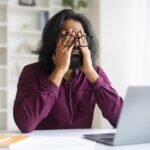 People experiencing digital eye strain and screen-related vision problems in India